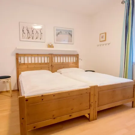 Zur Hanse 4 1 * Цингст